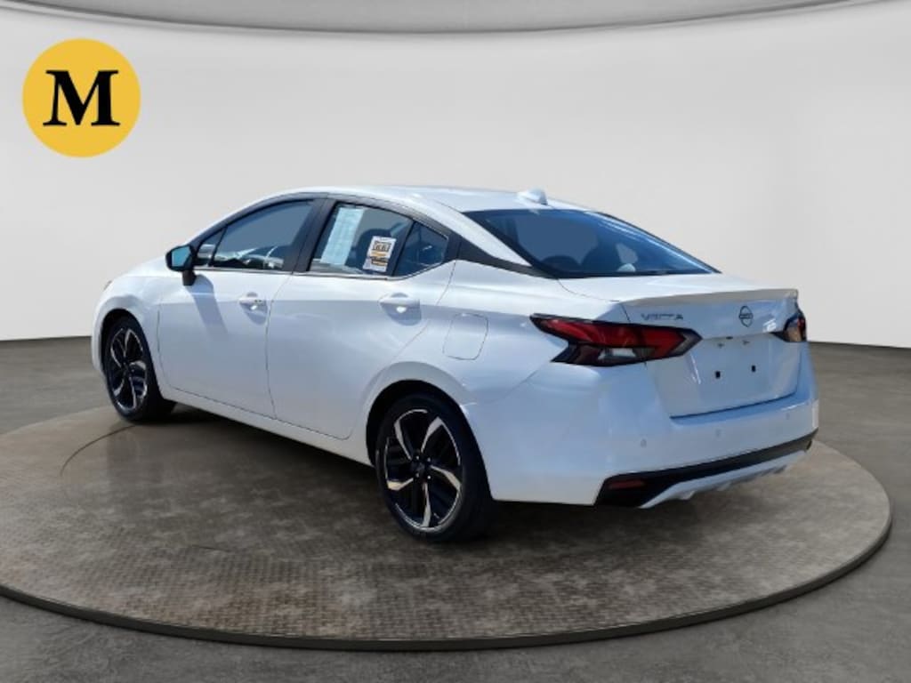 Used 2024 Nissan Versa 1.6 SR Sedan