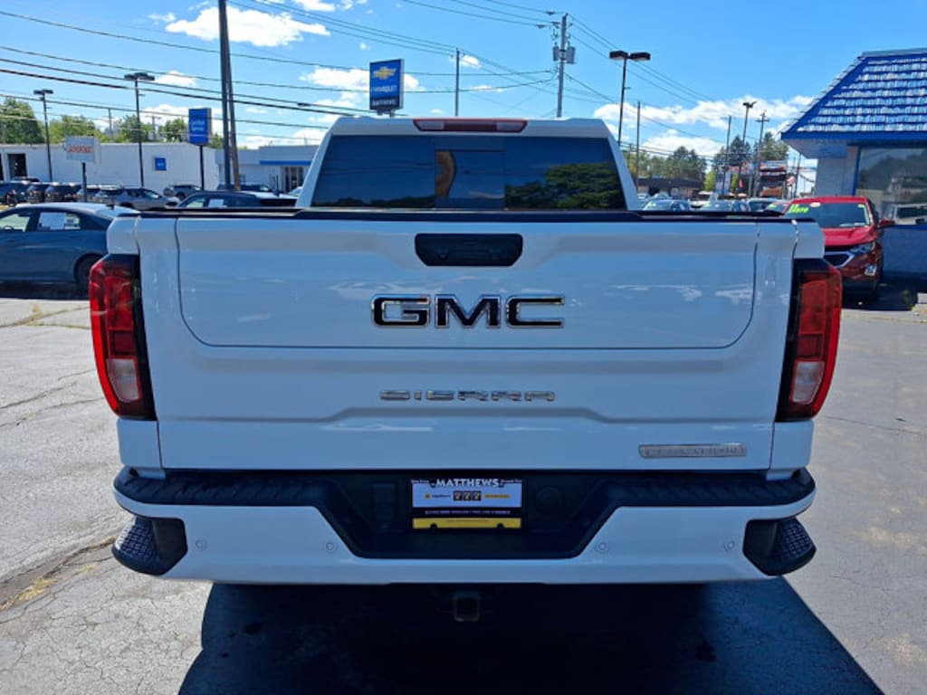 Used 2025 GMC Sierra 1500 Elevation Crew Cab Pickup