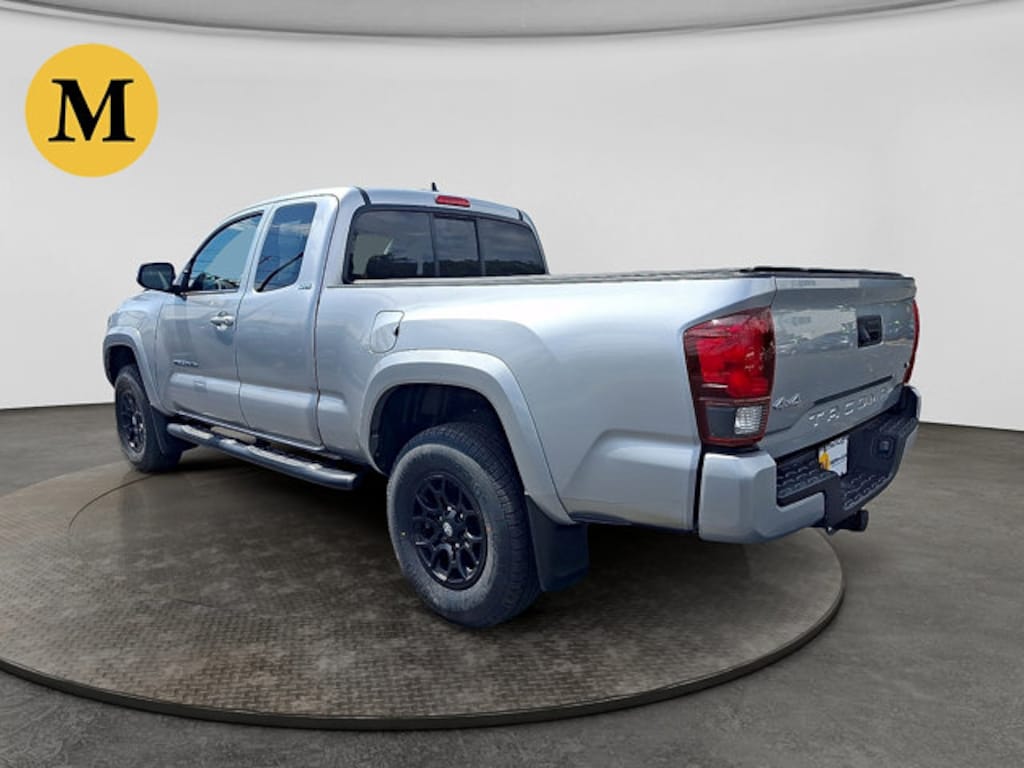 Used 2022 Toyota Tacoma 4WD SR5 V6 Extended Cab Pickup