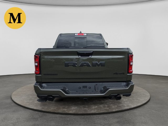 New 2027 Ram 1500 BIG HORN CREW CAB 4X4 5'7 BOX Pickup