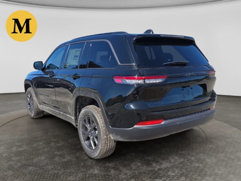 New 2027 Jeep Grand Cherokee Laredo Altitude Sport Utility