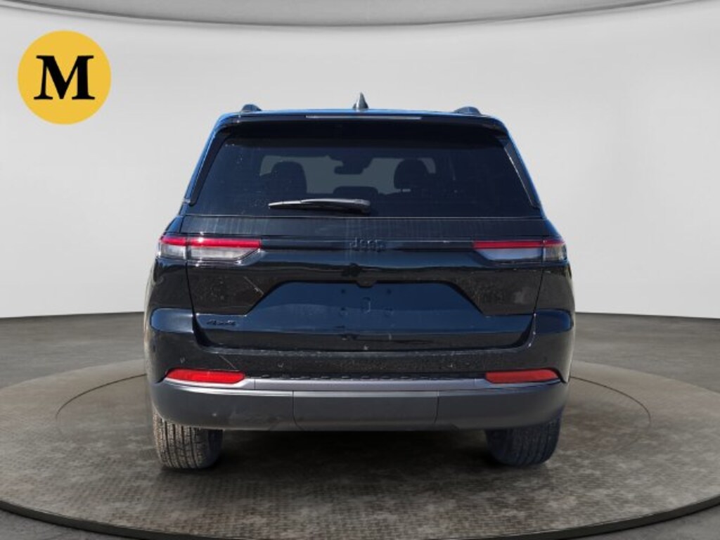 New 2027 Jeep Grand Cherokee Laredo Altitude Sport Utility