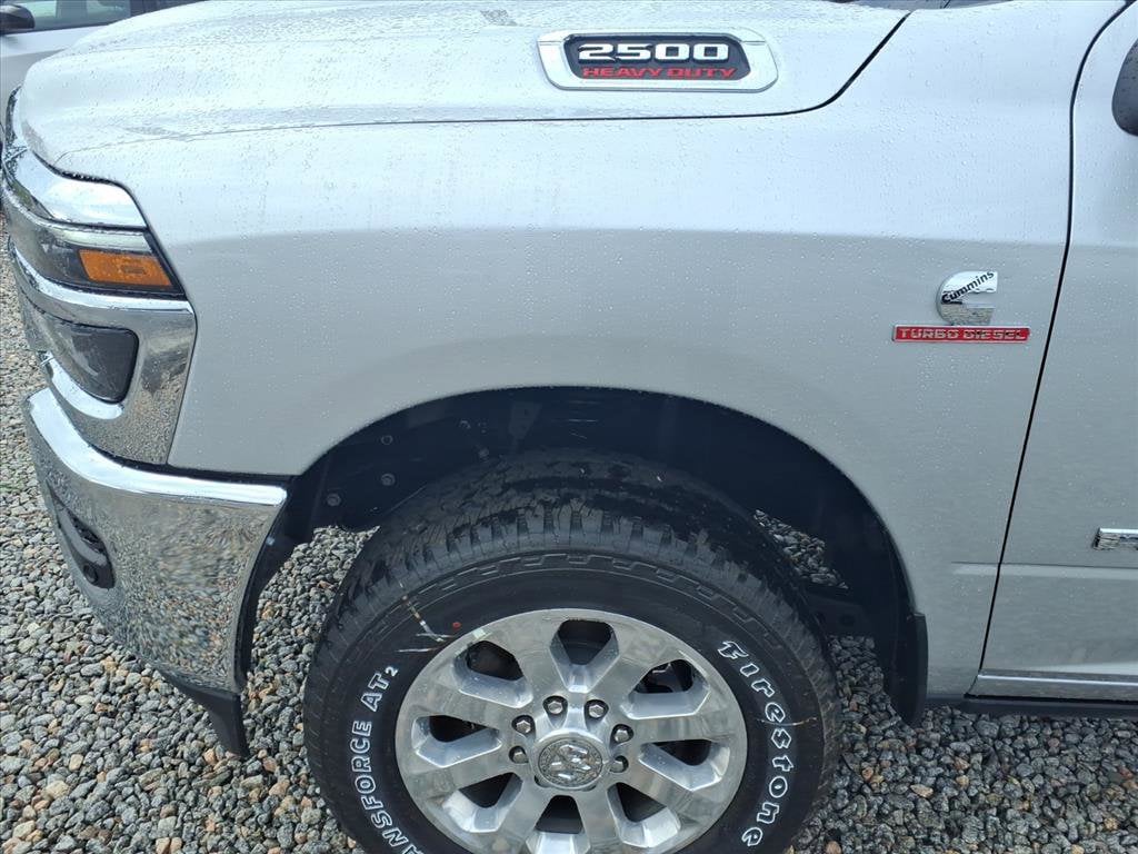 2026 RAM 2500 Laramie - Photo 5