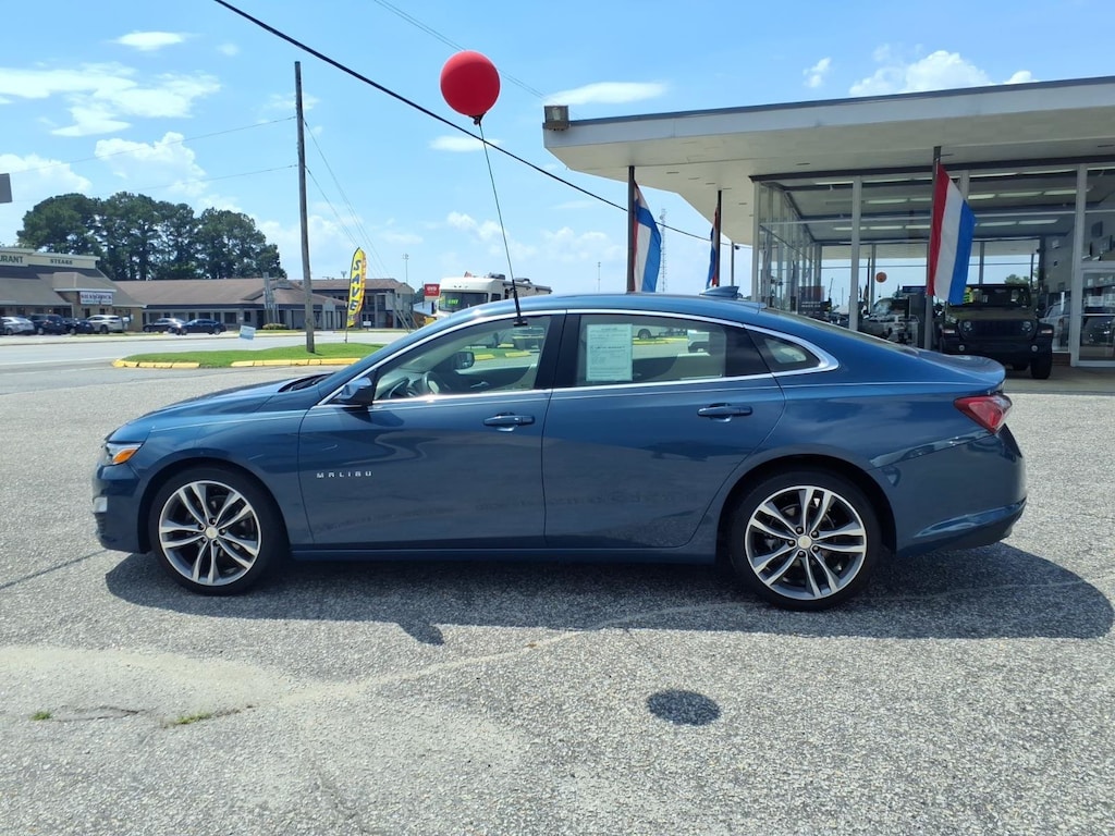 Used 2024 Chevrolet Malibu 2LT Sedan