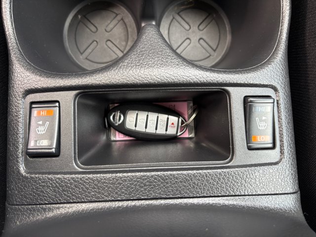 2018 Nissan Rogue SV - Photo 29