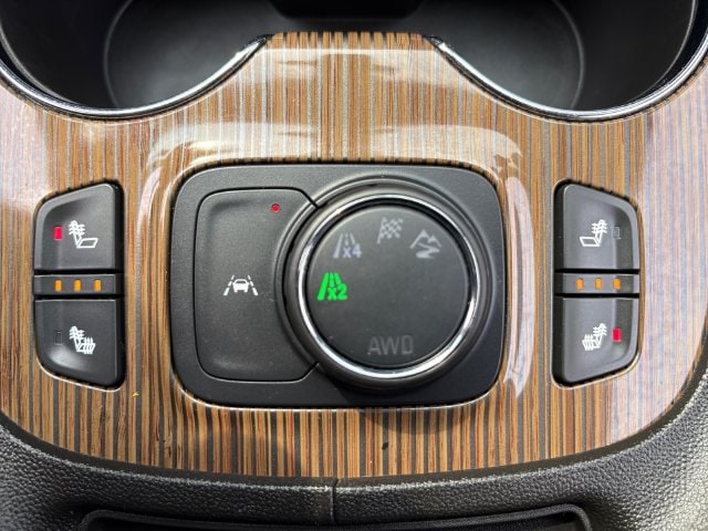 2023 GMC Acadia SLE - Photo 25