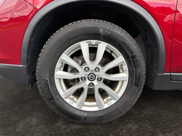 2018 Nissan Rogue SV - Photo 10