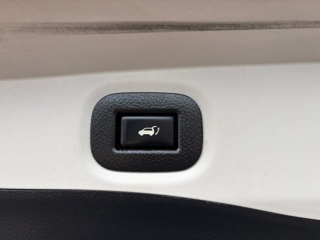 2018 Nissan Rogue SV - Photo 26