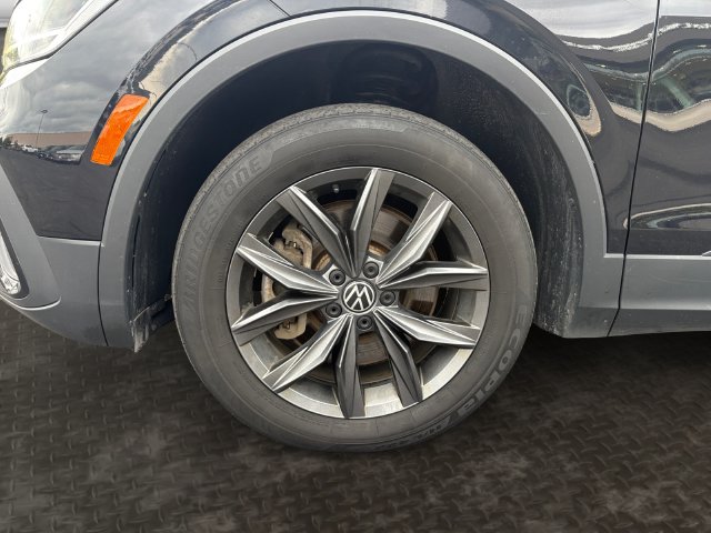 2022 Volkswagen Tiguan SE - Photo 10