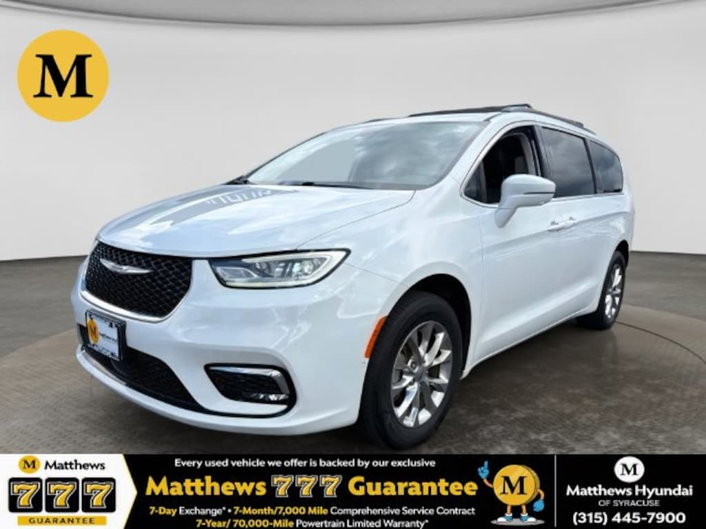 Used 2022 Chrysler Pacifica Touring L Minivan/Van