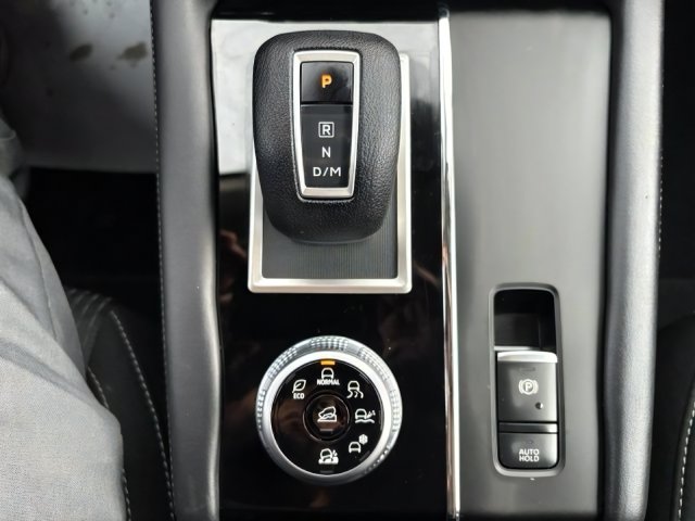 2023 Mitsubishi Outlander ES - Photo 23
