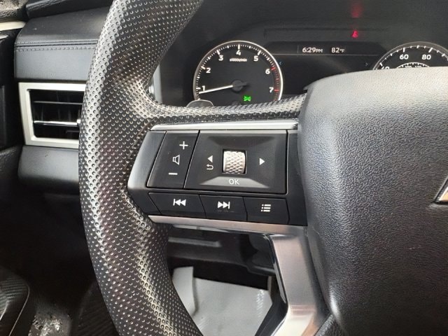 2023 Mitsubishi Outlander ES - Photo 24