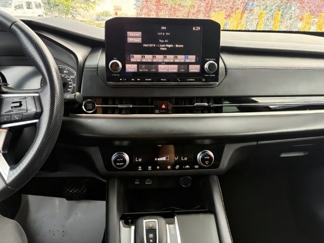 2023 Mitsubishi Outlander ES - Photo 13