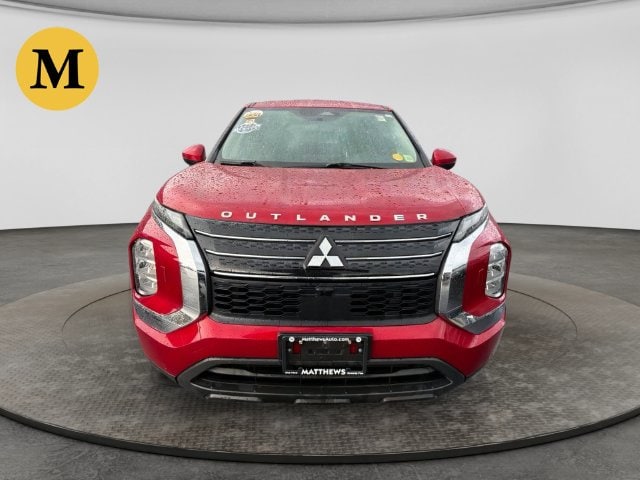 2023 Mitsubishi Outlander ES - Photo 9