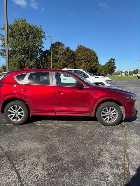 2024 Mazda CX-5 S Preferred package - Photo 7