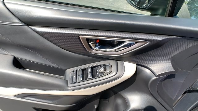 2023 Subaru Forester Limited - Photo 11