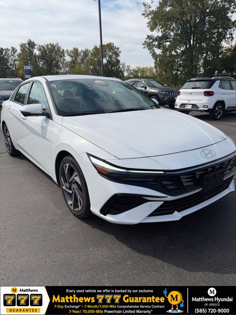 Used 2024 Hyundai Elantra Limited Sedan