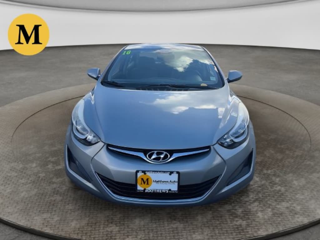 Used 2016 Hyundai Elantra SE Sedan