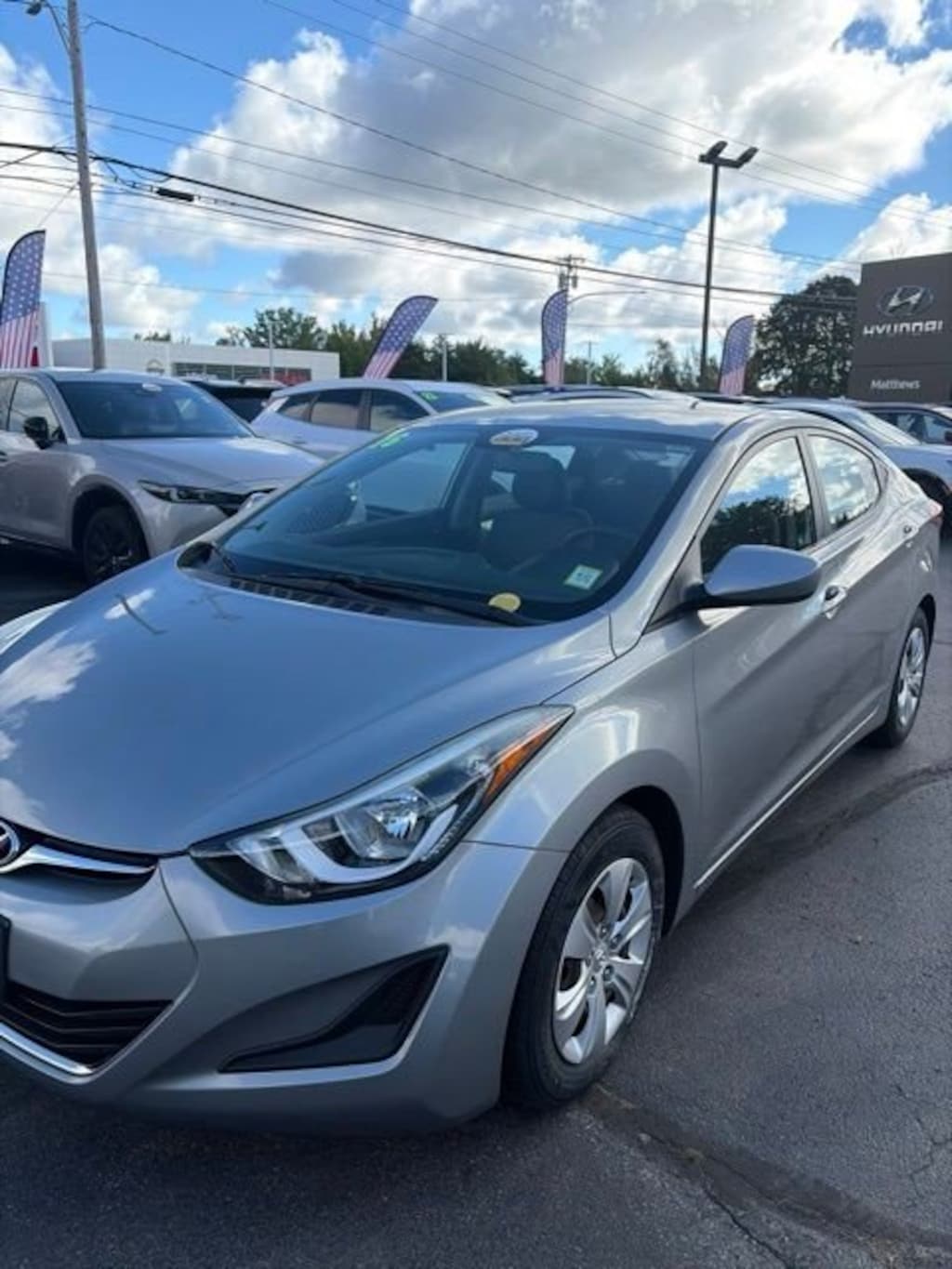 Used 2016 Hyundai Elantra SE Sedan