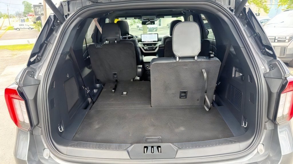 2026 Ford Explorer ST-LINE - Photo 10