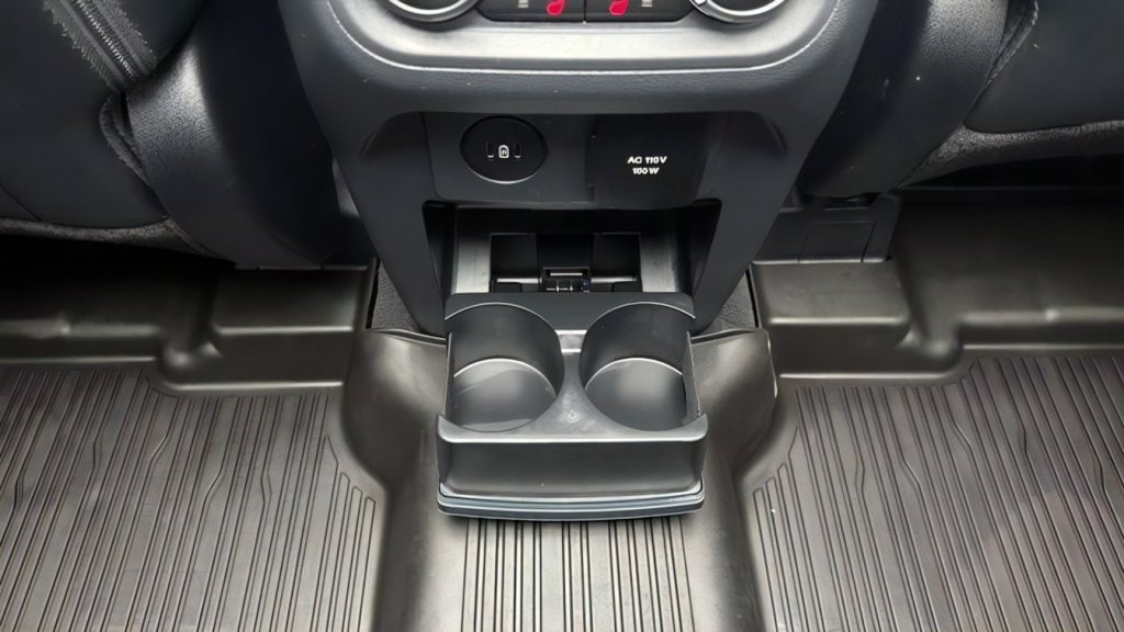 2026 Ford Explorer ST-LINE - Photo 26