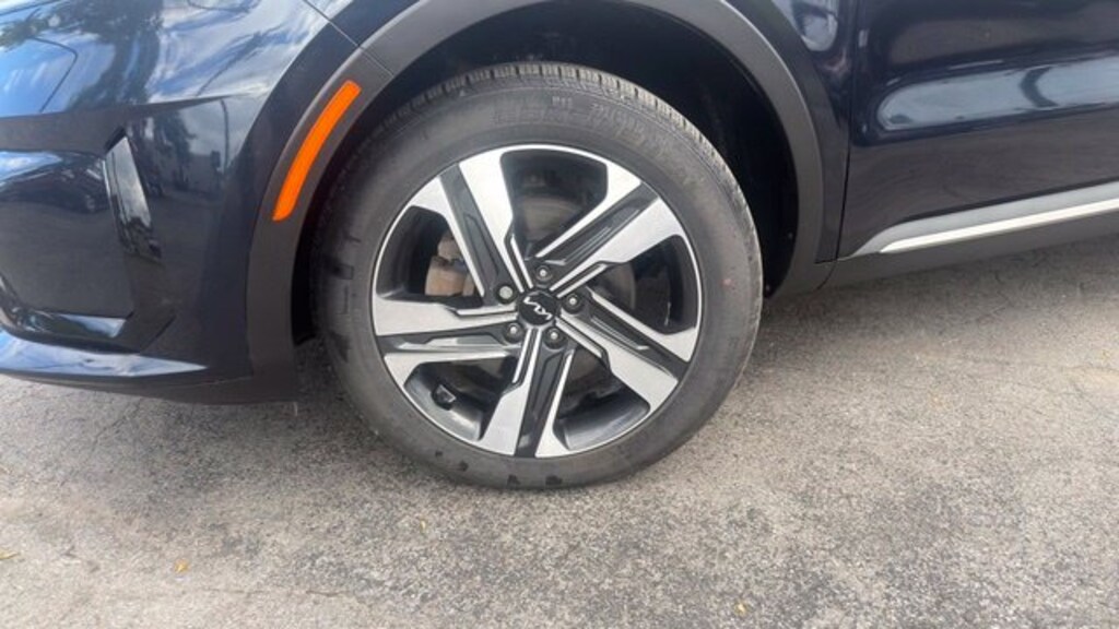 Used 2023 Kia Sorento Hybrid EX SUV
