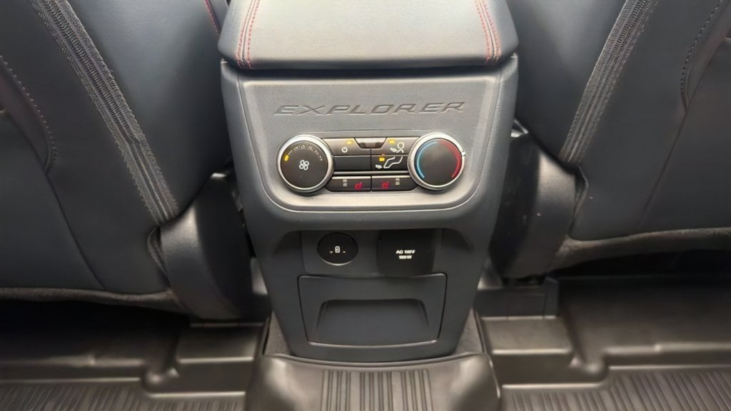 2026 Ford Explorer ST-LINE - Photo 24