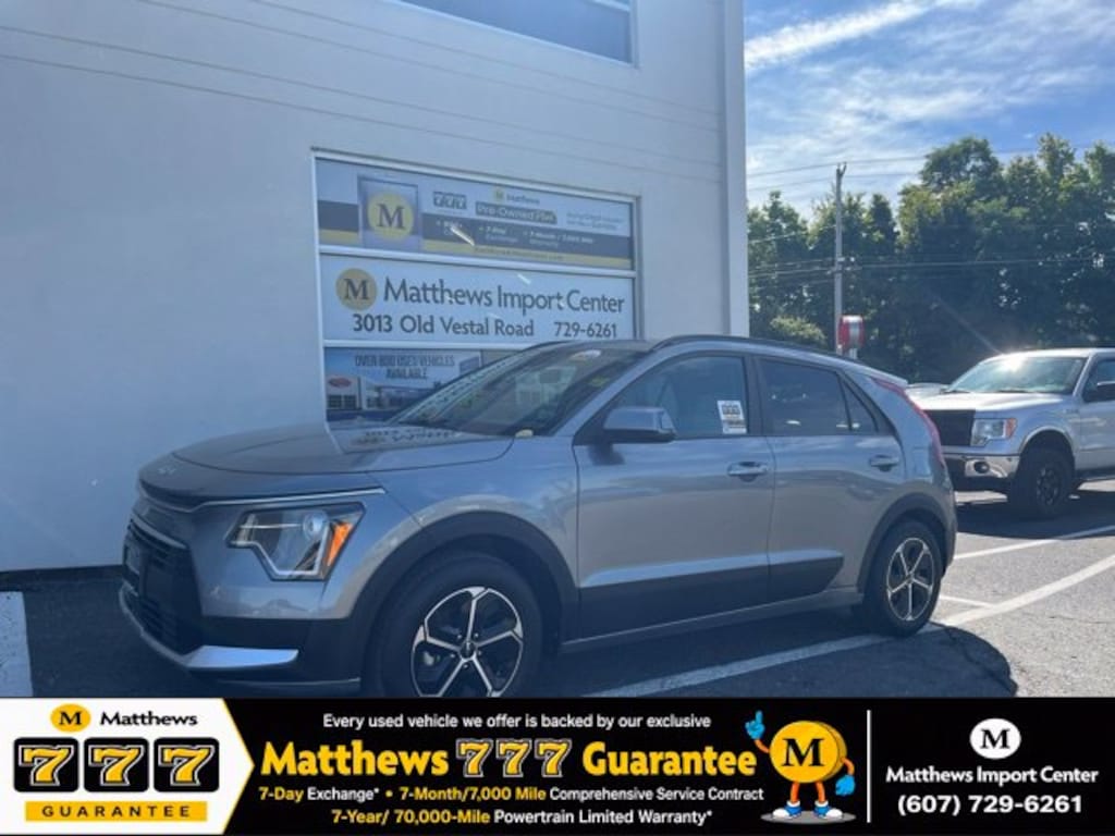 Certified 2025 Kia Niro EX SUV