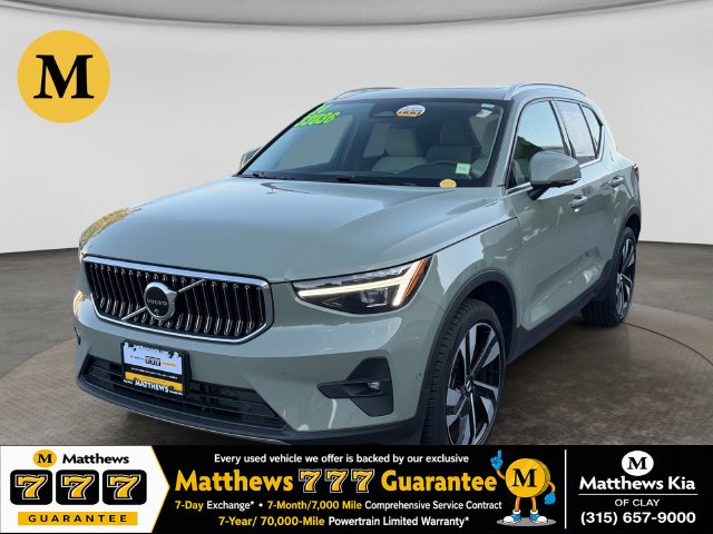 2024 Volvo XC40 B5 Ultimate Bright SUV