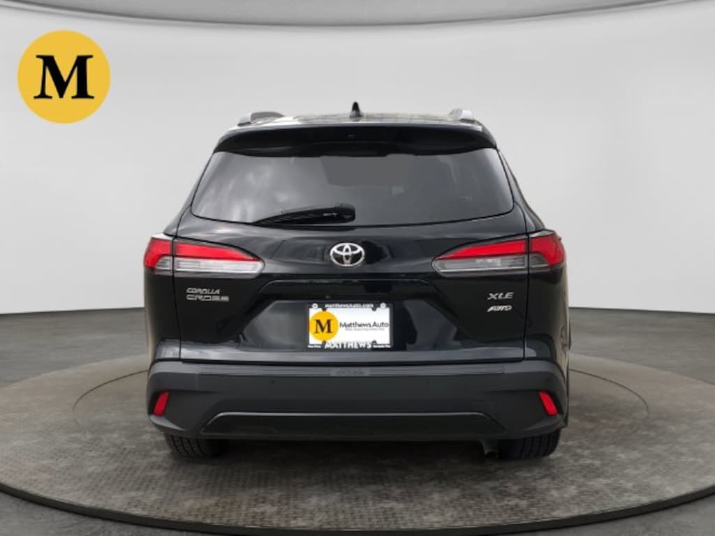 Used 2023 Toyota Corolla Cross XLE SUV