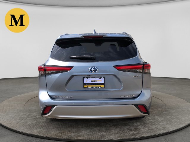 Used 2021 Toyota Highlander Hybrid Platinum SUV