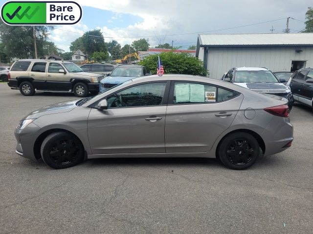 Used 2020 Hyundai Elantra SE Sedan