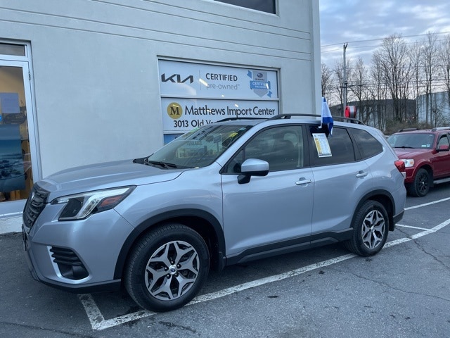 2023 Subaru Forester Premium