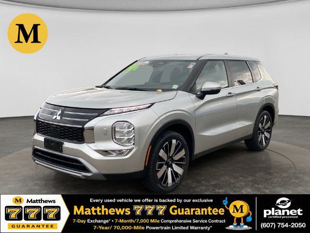 2025 Mitsubishi Outlander SE SUV