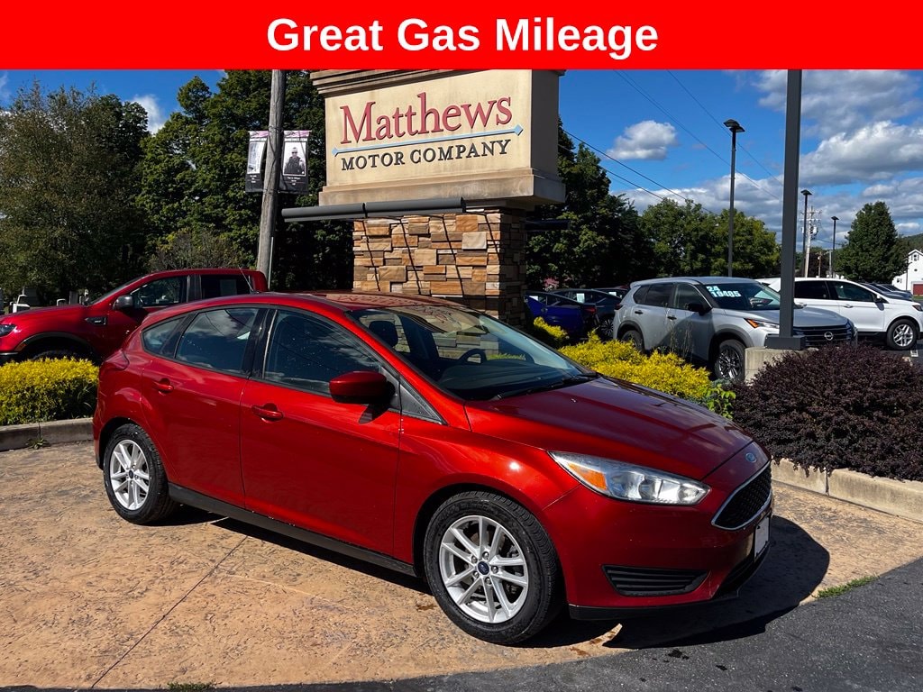 Used 2018 Ford Focus SE Hatchback