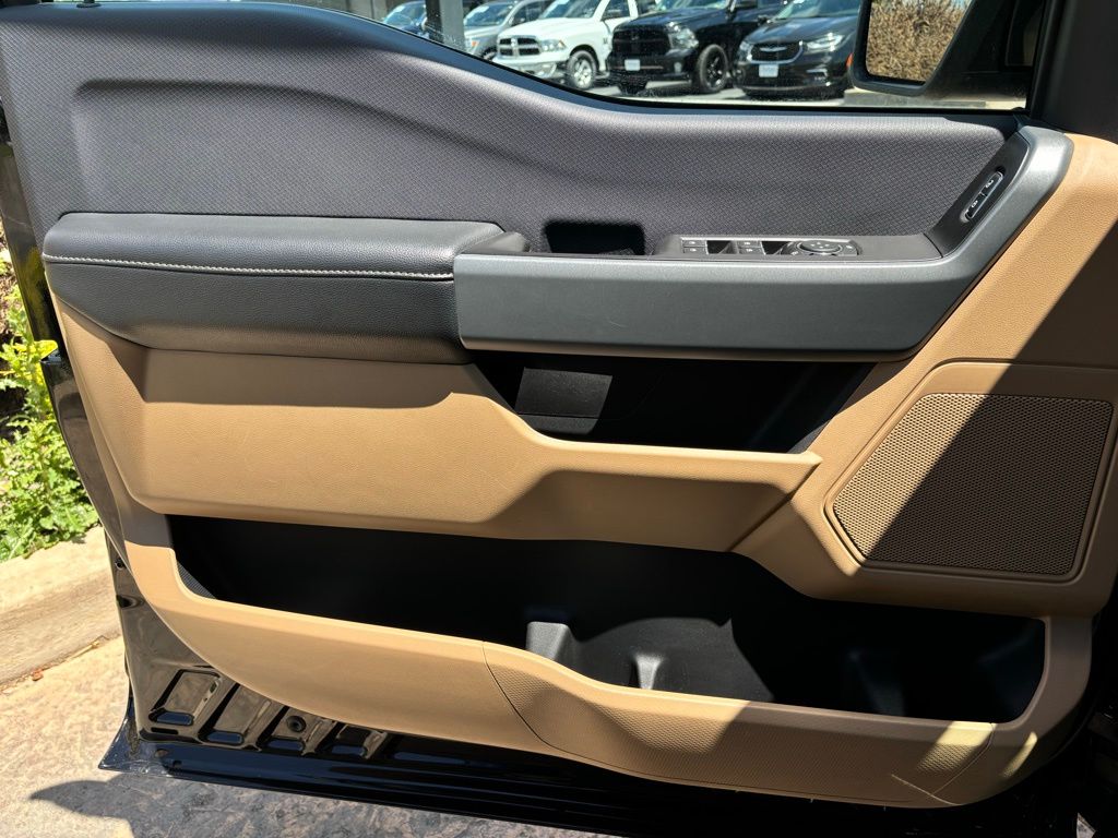 2023 Ford F-150 XLT - Photo 28