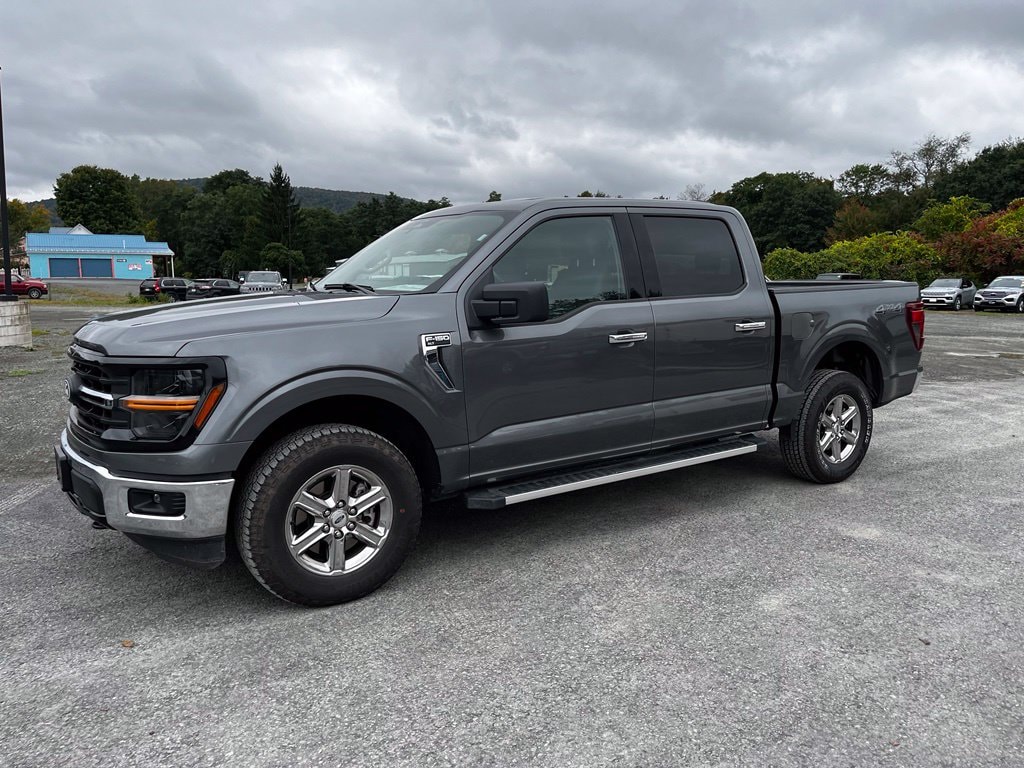 Used 2025 Ford F-150 XLT Truck SuperCrew Cab