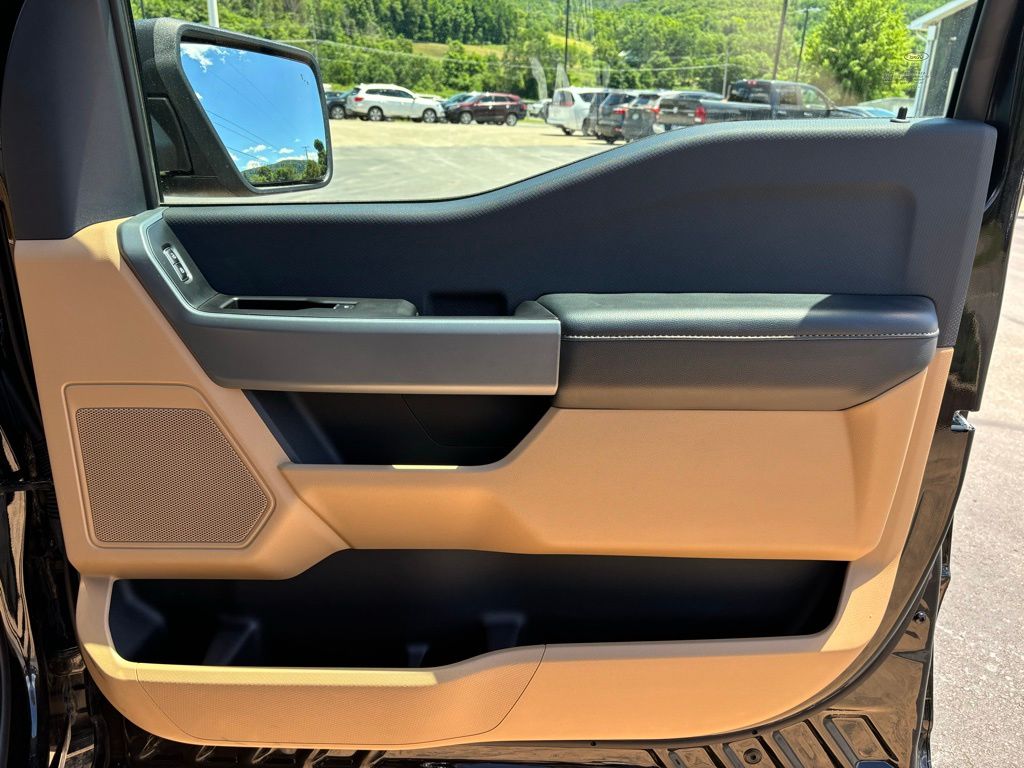 2023 Ford F-150 XLT - Photo 39