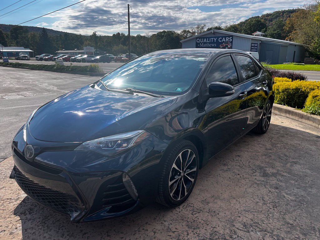 Used 2018 Toyota Corolla SE Sedan