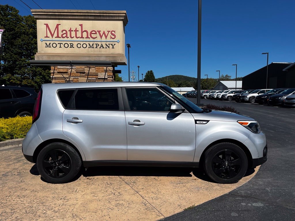 Used 2018 Kia Soul Base Hatchback