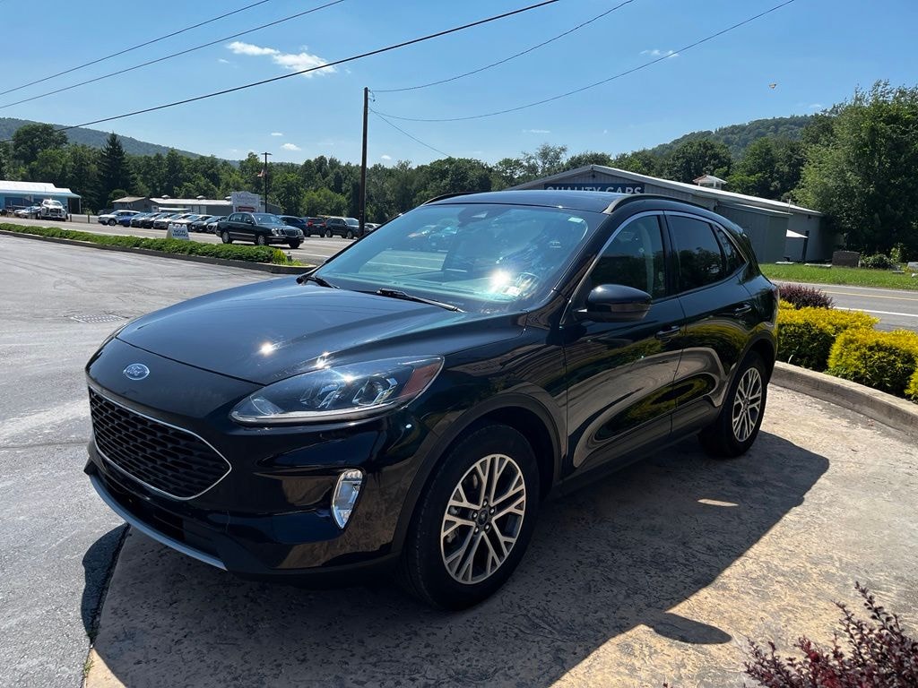 Used 2022 Ford Escape SEL SUV
