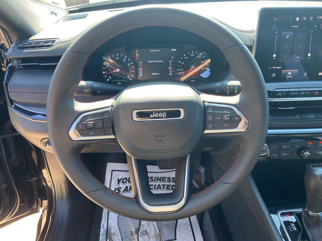 2024 Jeep Compass Trailhawk - Photo 11
