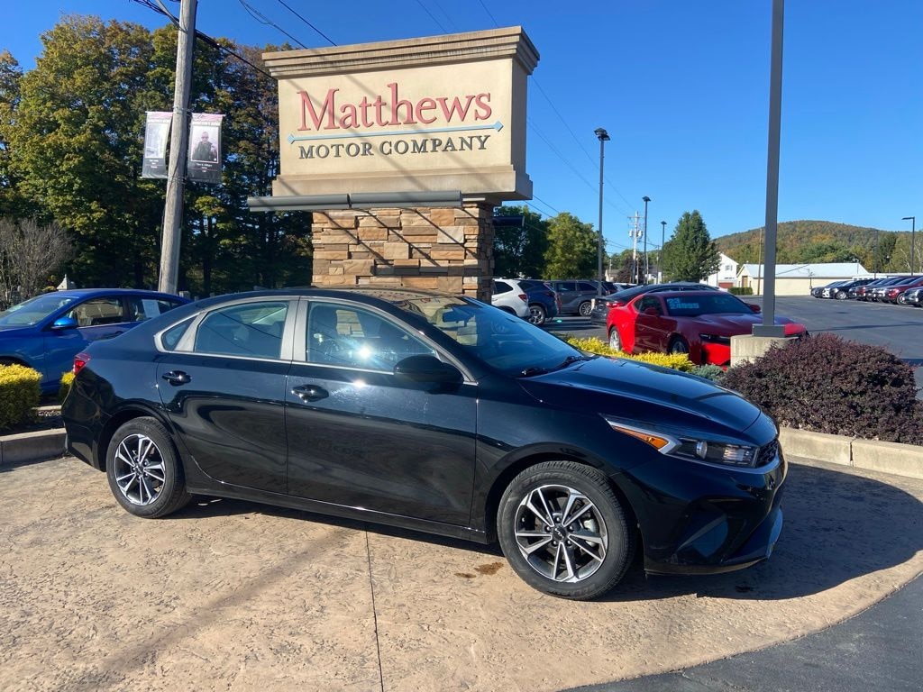 Used 2024 Kia Forte LXS Sedan