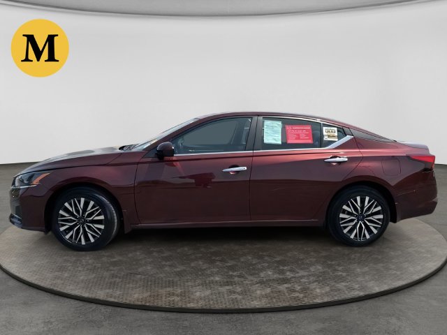 Used 2023 Nissan Altima 2.5 SV Sedan