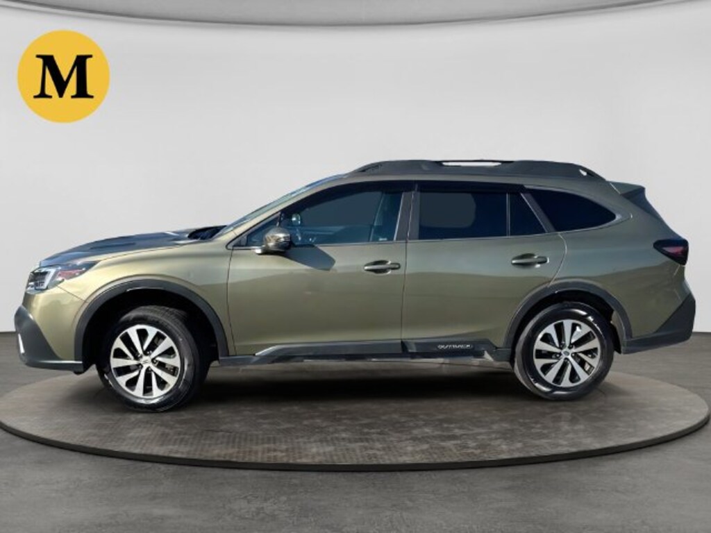 Used 2022 Subaru Outback Premium SUV