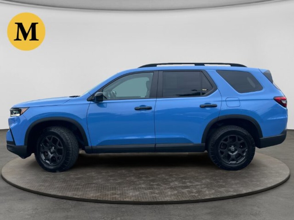 Used 2024 Honda Pilot TrailSport SUV