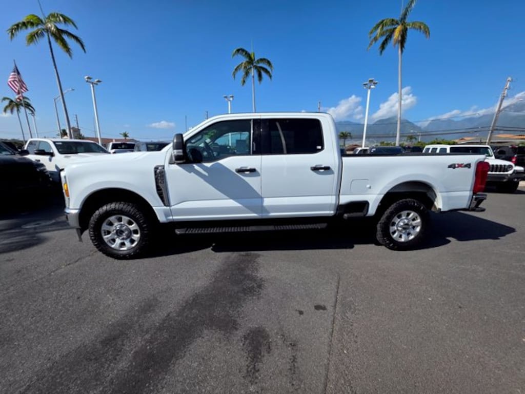 Used 2024 Ford F-250SD XLT Truck