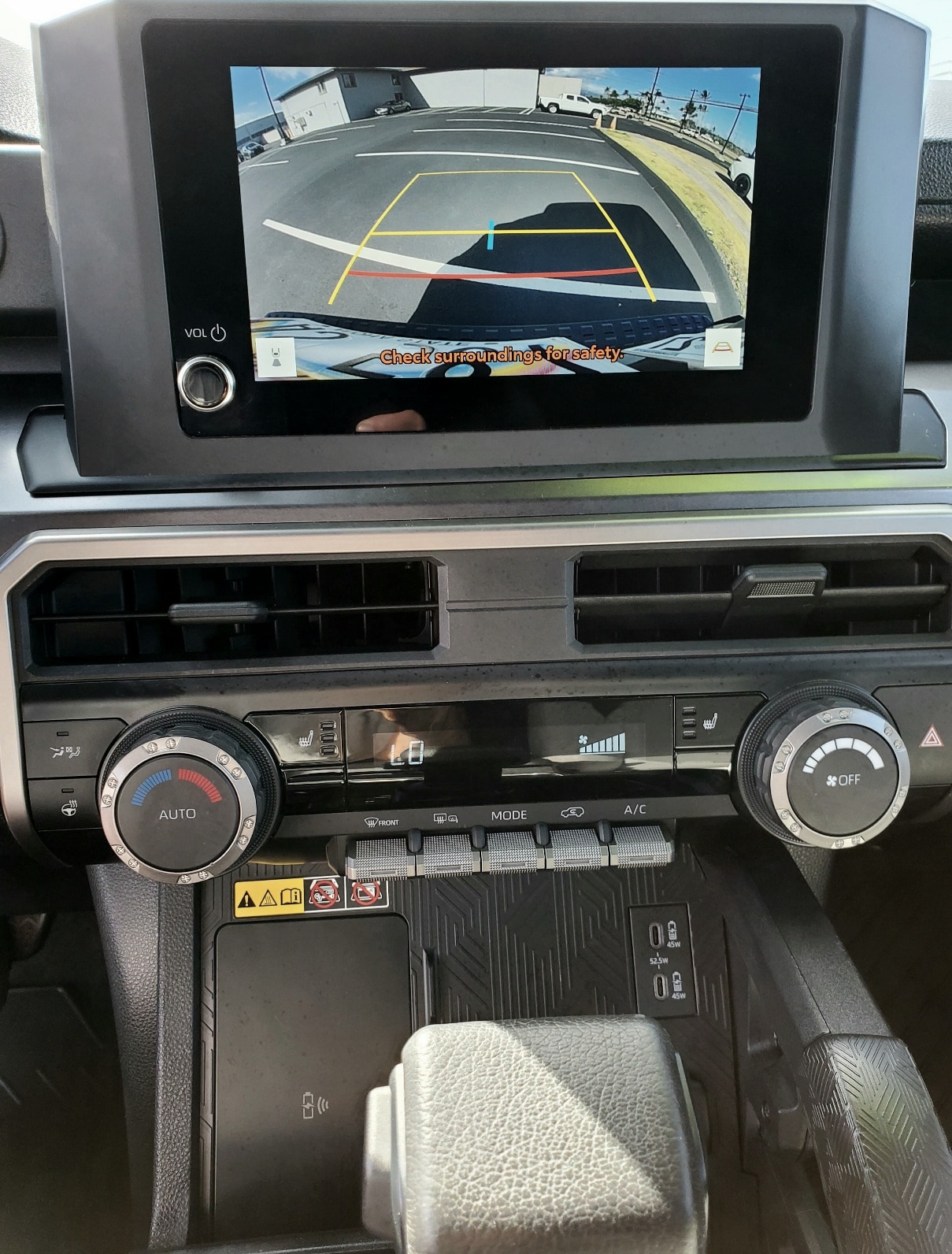 2025 Toyota 4Runner TRD Off-Road - Photo 16