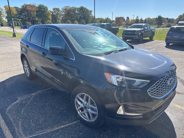 Used 2024 Ford Edge SEL SUV