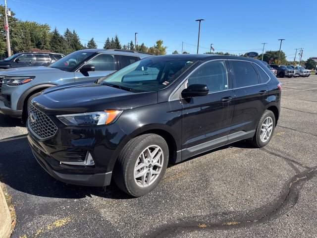 Used 2024 Ford Edge SEL SUV